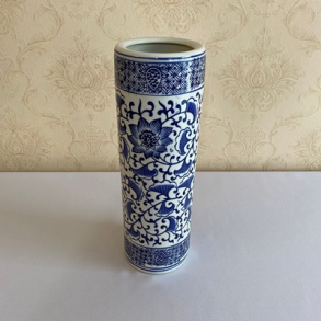 110569 - VASO BRANCO/AZUL VINTAGE PORCELANA 09X13CM