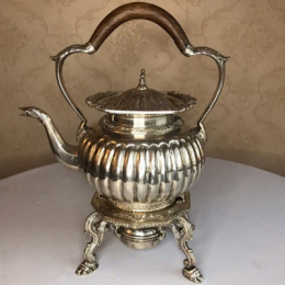 260801 - SAMOVAR PRATA ALÇA DE MADEIRA 1,5L