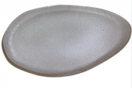 260209 - TRAVESSA AREIA ORGÂNICA M CERÂMICA 45X37X02CM