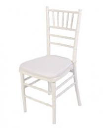 310108 - CADEIRA TIFFANY BRANCA S/ ALMOFADA 40X40X91CM 