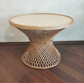 310579 -  MESA AMPULHETA DE VIME G 106X106X77CM